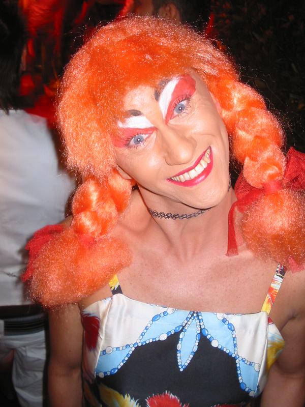 Drag queen uccisa a Parma, ma per la stampa nazionale è "un trans"