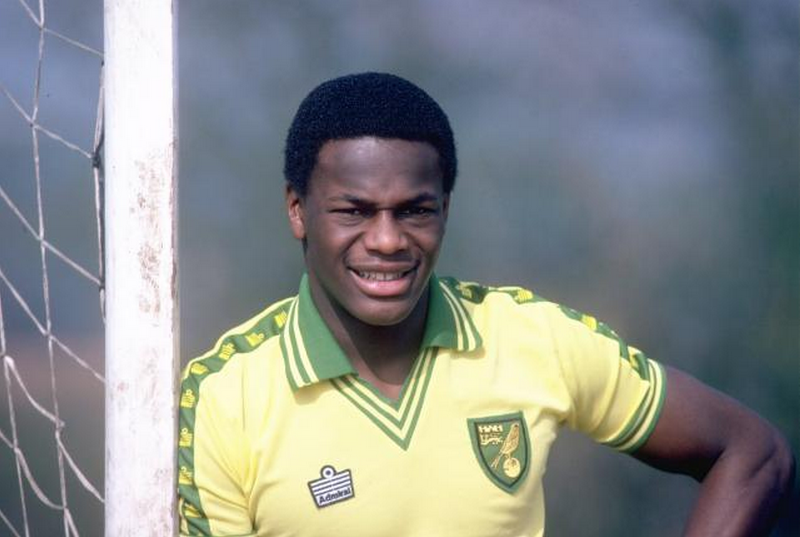 Justin-Fashanu-gay-calcio