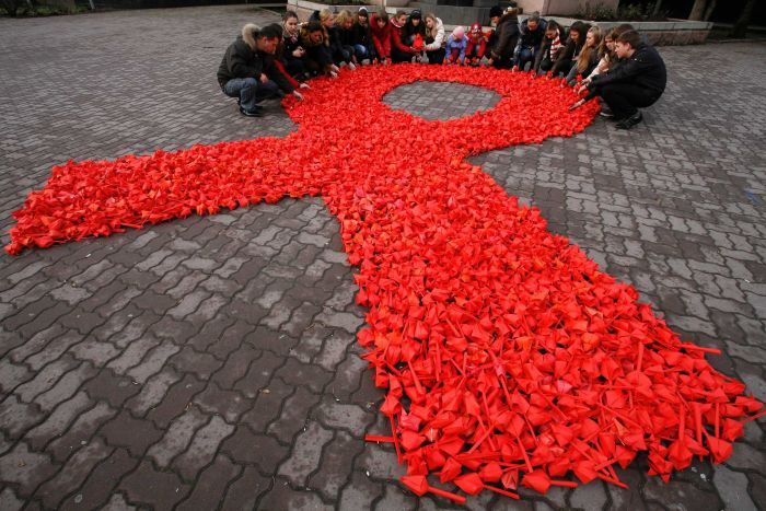 hiv-aids-nastro-rosso