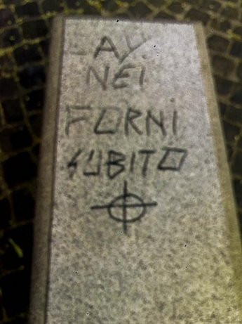 gay_forni