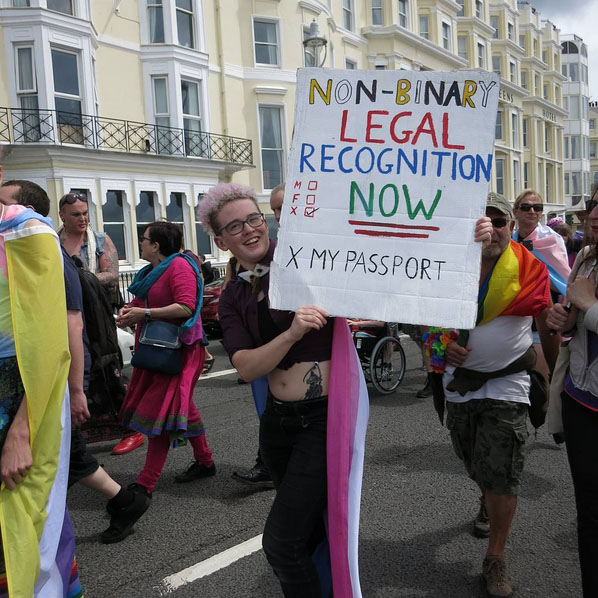 Trans Pride a Brighton per il quinto anno, la parata