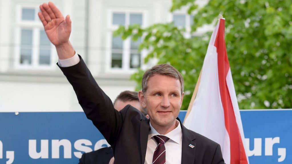 afd-germania-saluto-nazista